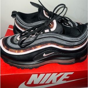 Limited Edition black and barely rose air max 97’ size 9